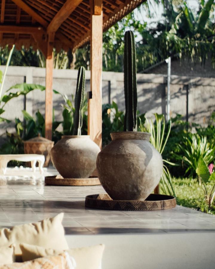 Gaia Villa Lombok Kuta  エクステリア 写真