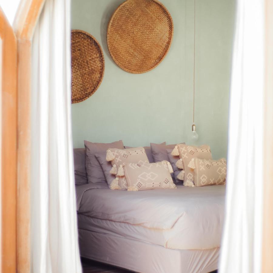 Gaia Villa Lombok Kuta  エクステリア 写真