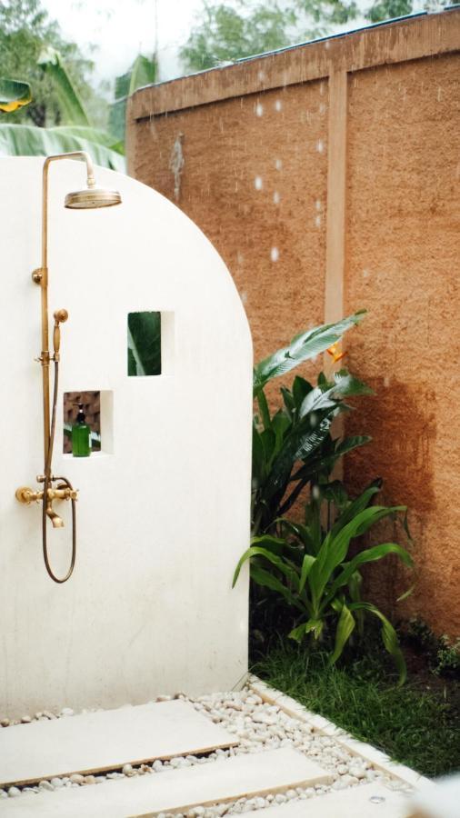 Gaia Villa Lombok Kuta  エクステリア 写真