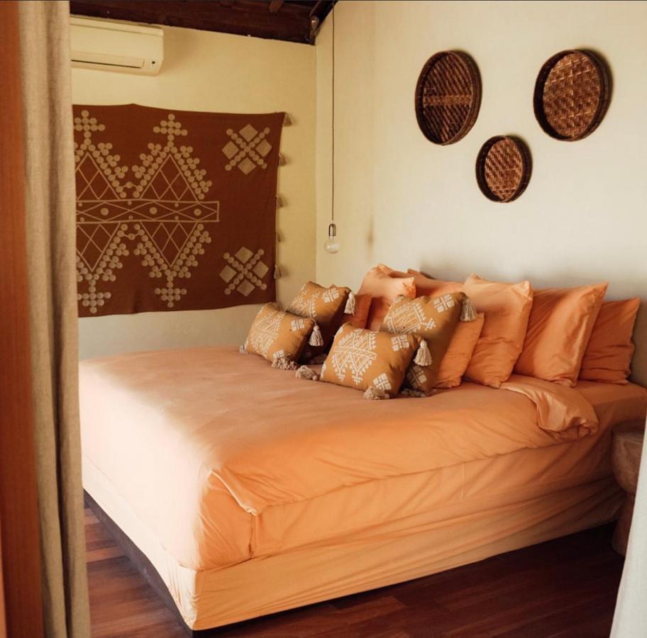 Gaia Villa Lombok Kuta  エクステリア 写真